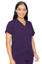 Load image into Gallery viewer, Women&#39;s V-Neck Shirttail Top
