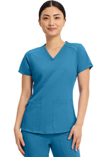 Load image into Gallery viewer, Women's V-Neck Shirttail Top
